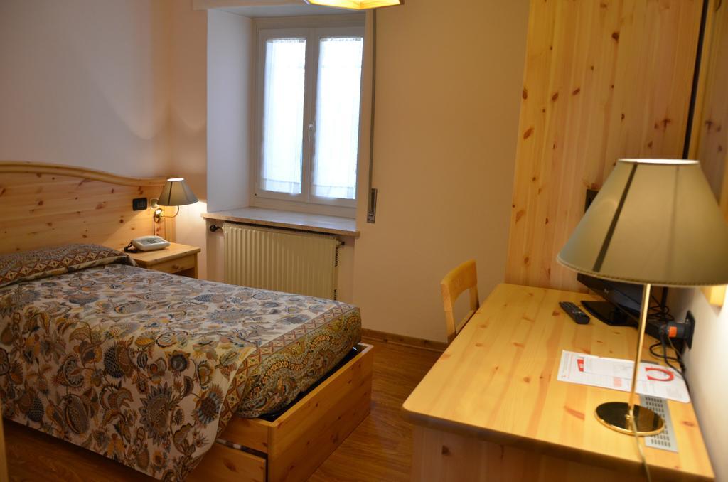 Albergo Cavallino Pieve di Cadore Phòng bức ảnh